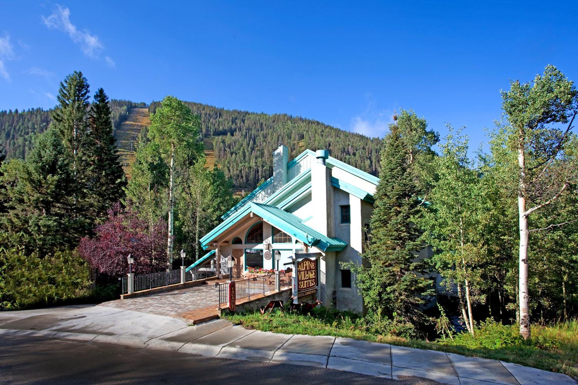 Alpine Village Suites Taos Ski Valley Exterior photo