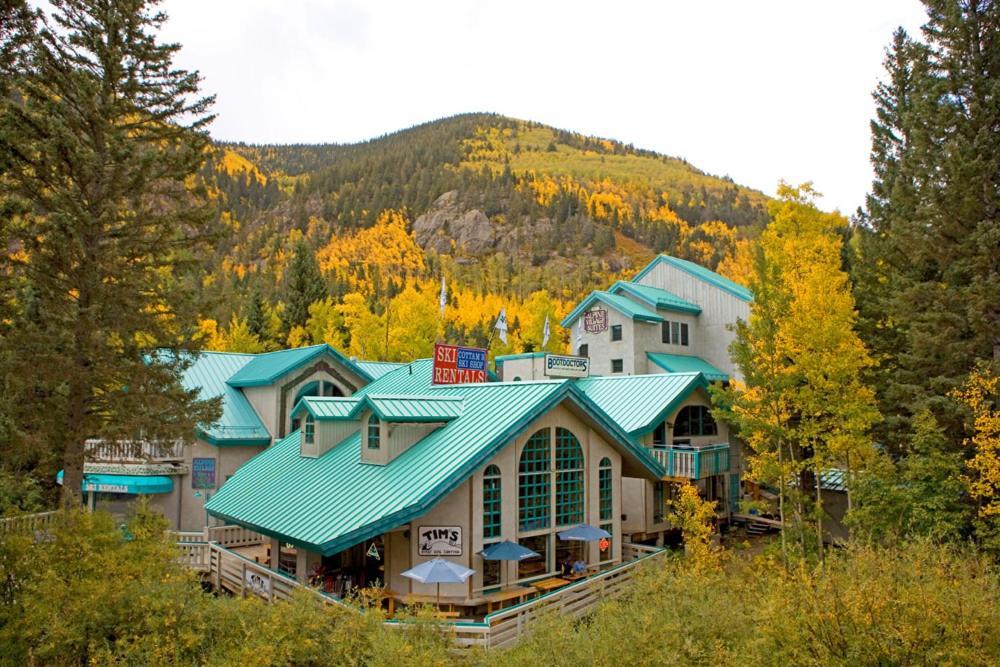 Alpine Village Suites Taos Ski Valley Exterior photo